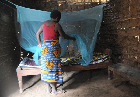 Insecticide-treated bed nets are crucial in the fight against malaria. Photo: IRIN/Wendy Stone
