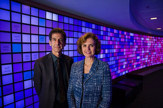 Sam Ogden/Dana-Farber Cancer Institute /HMS faculty members Barrett Rollins (left) and Janina Longtine are collaborating on a massive, long-term effort to collect and analyze tumor tissue from 10,000 cancer patients each year. Using automated gene-analysis technology, they’ll scan each tumor for nearly 500 known mutations on 41 genes.