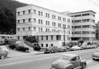 In 1942, the Langley Porter Clinic, which would later become the neuropsychiatric institute, opened its new building at Parnassus Heights.