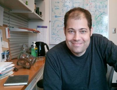 Carlos Aizenman/In the laboratory, behavioral effects observed in tadpoles suggested a further search for a “non-obvious but real deficit in neural function.”/Credit: David Orenstein/Brown University