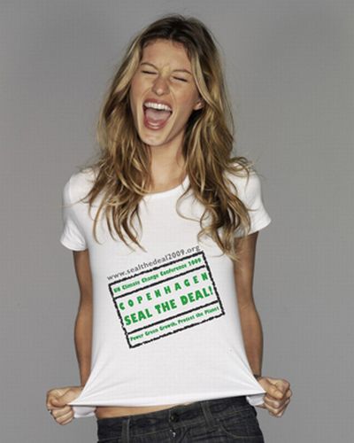 Gisele supported the UN-led Seal the Deal! campaign by signing the online climate petition and recording a video message.