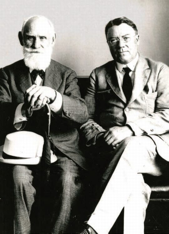 Walter Bradford Cannon (right), George Higginson Professor of Physiology at HMS, with acclaimed physiologist Ivan Pavlov in 1923. Each made key discoveries about the association between emotions, psychology and physiology.